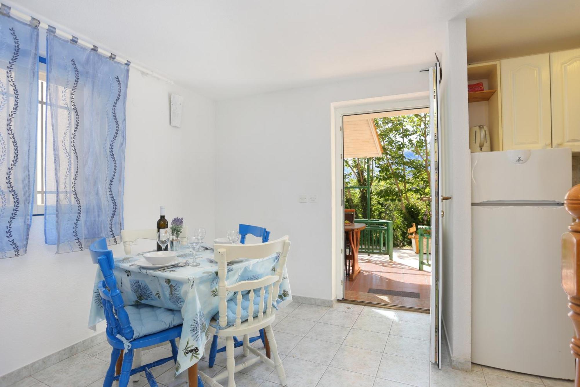 Holiday House With A Parking Space Brela, Makarska - 788 Bilik gambar